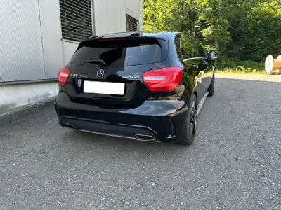 Mercedes-AMG A 45 4Matic — 360 ch de pure performance, entretien récent — dashboard