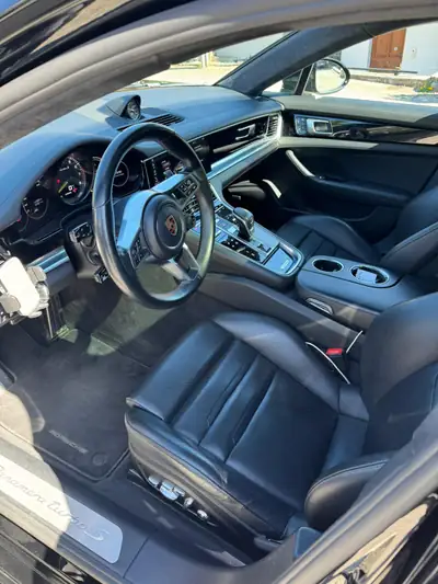 Porsche Panamera Turbo S E-Hybrid — Hyperperformance hybride rechargeable, 680 ch — Armaturenbrett