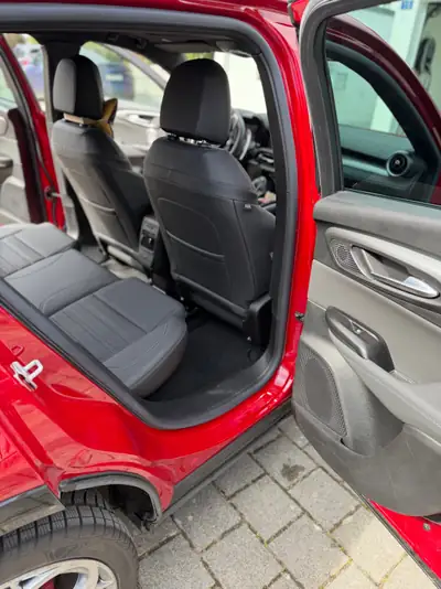 Alfa Romeo Tonale 1.3 Plug-in Hybrid Q4 Veloce — SUV rechargeable, 21'000 km, équipé premium — Thumbnail 9