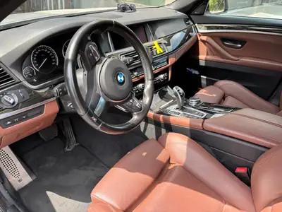 BMW M550d Touring xDrive — Diesel performant, break luxe 381 ch — Miniatur 16