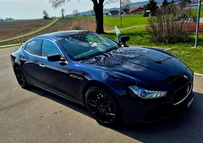 Maserati Ghibli S Q4 — Le grand tourisme sportif à transmission intégrale — Seitenansicht