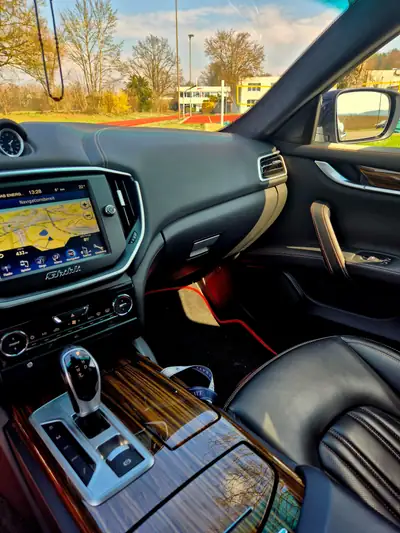 Maserati Ghibli S Q4 — Le grand tourisme sportif à transmission intégrale — Detail
