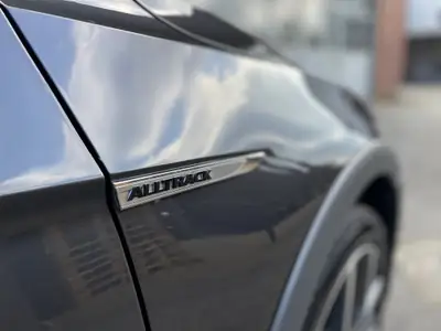 VW Passat Alltrack 2.0 TDI 4Motion — Break polyvalent, moteur robuste, 4x4 intégral — Miniatur 9