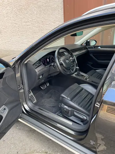 VW Passat Alltrack 2.0 TDI 4Motion — Break polyvalent, moteur robuste, 4x4 intégral — Miniatur 11