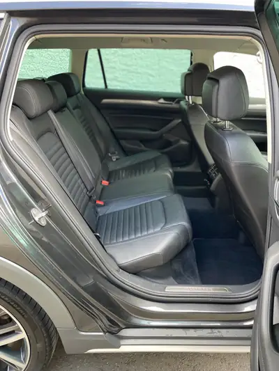VW Passat Alltrack 2.0 TDI 4Motion — Break polyvalent, moteur robuste, 4x4 intégral — Miniatur 18