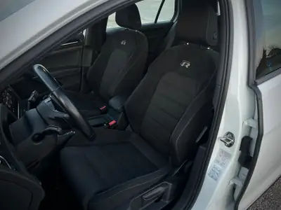 VW Golf 2.0 TSI R 4Motion DSG — Sportive intégrale, 301 ch et transmission auto — Thumbnail 10