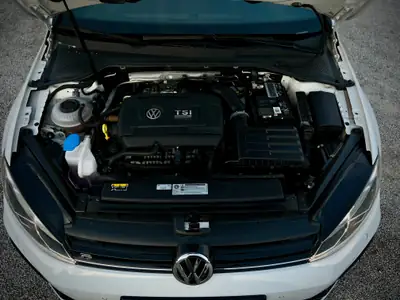 VW Golf 2.0 TSI R 4Motion DSG — Sportive intégrale, 301 ch et transmission auto — Thumbnail 13
