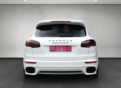 Porsche Cayenne Turbo S 4.8 V8 Biturbo — 570 PS, véhicule de collection suisse — Armaturenbrett