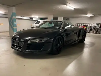 Audi R8 Spyder 5.2 S-Tronic — Cabriolet V10 haute performance, historique sans sinistre — Miniatura 8