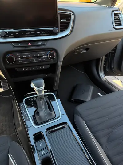 Kia Ceed Sportswagon 1.5 T-GDi MHEV — Hybride léger, 16 300 km, garantie usine jusqu'en 2030 — Miniatur 9
