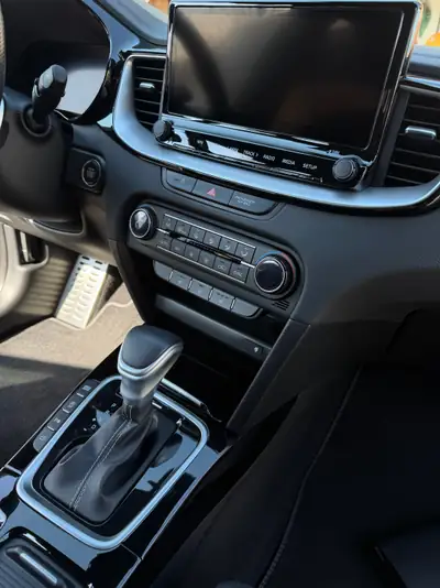 Kia Ceed Sportswagon 1.5 T-GDi MHEV — Hybride léger, 16 300 km, garantie usine jusqu'en 2030 — Miniatur 11