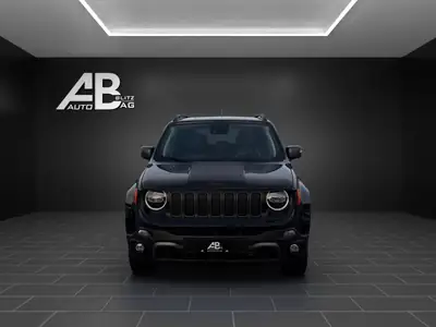 Jeep Renegade 2.0 MJ Trailhawk AWD — SUV compact aventurier, 170 ch et transmission 9 vitesses — exterior view