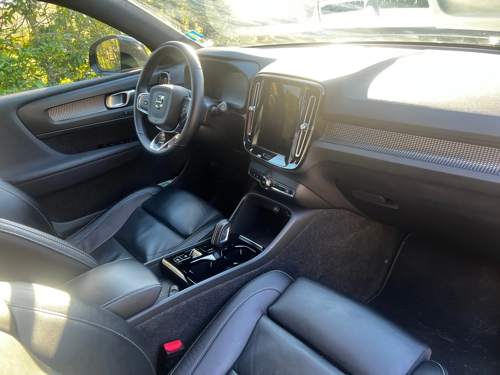 Volvo XC40 2022 occasion Jussy — 3
