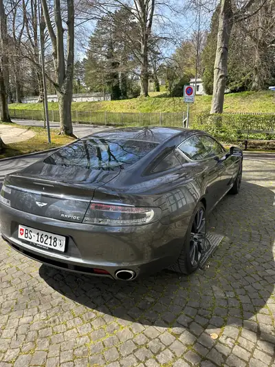 Aston Martin Rapide 5.9 V12 Touchtronic — Grand tourisme 4 places, 476 ch, sans accident — dettaglio