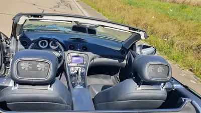 Mercedes-Benz SL 350 — Cabriolet prestige Grand Edition, 51'500 km seulement — Miniature 7