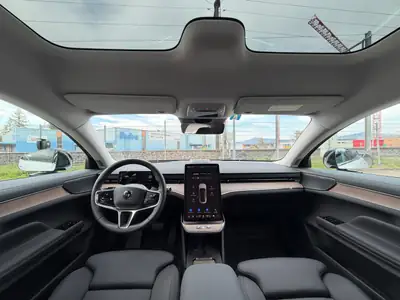 Volvo ES90 Plus — Berline électrique 333 ch, peu kilométrée avec garantie 5 ans — Thumbnail 8