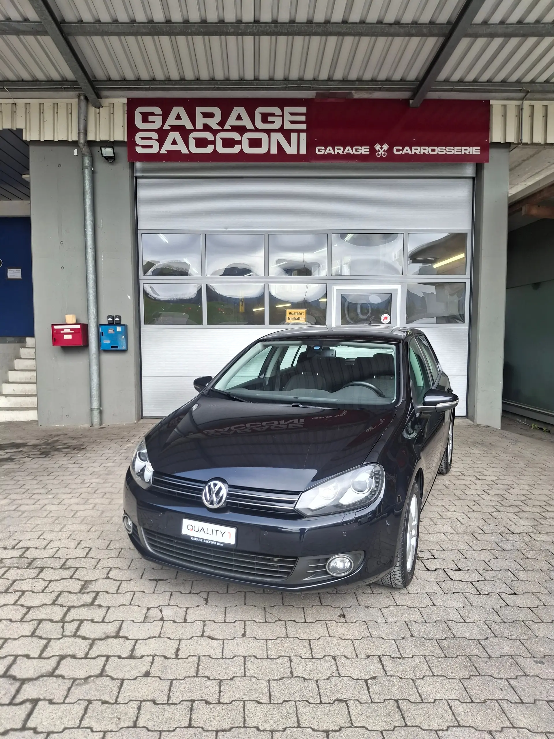 VW Golf 1.4 TSI Highline — Berline dynamique, 171'000 km, moteur turbo fiable