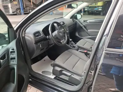 VW Golf 1.4 TSI Highline — Berline dynamique, 171'000 km, moteur turbo fiable — detail