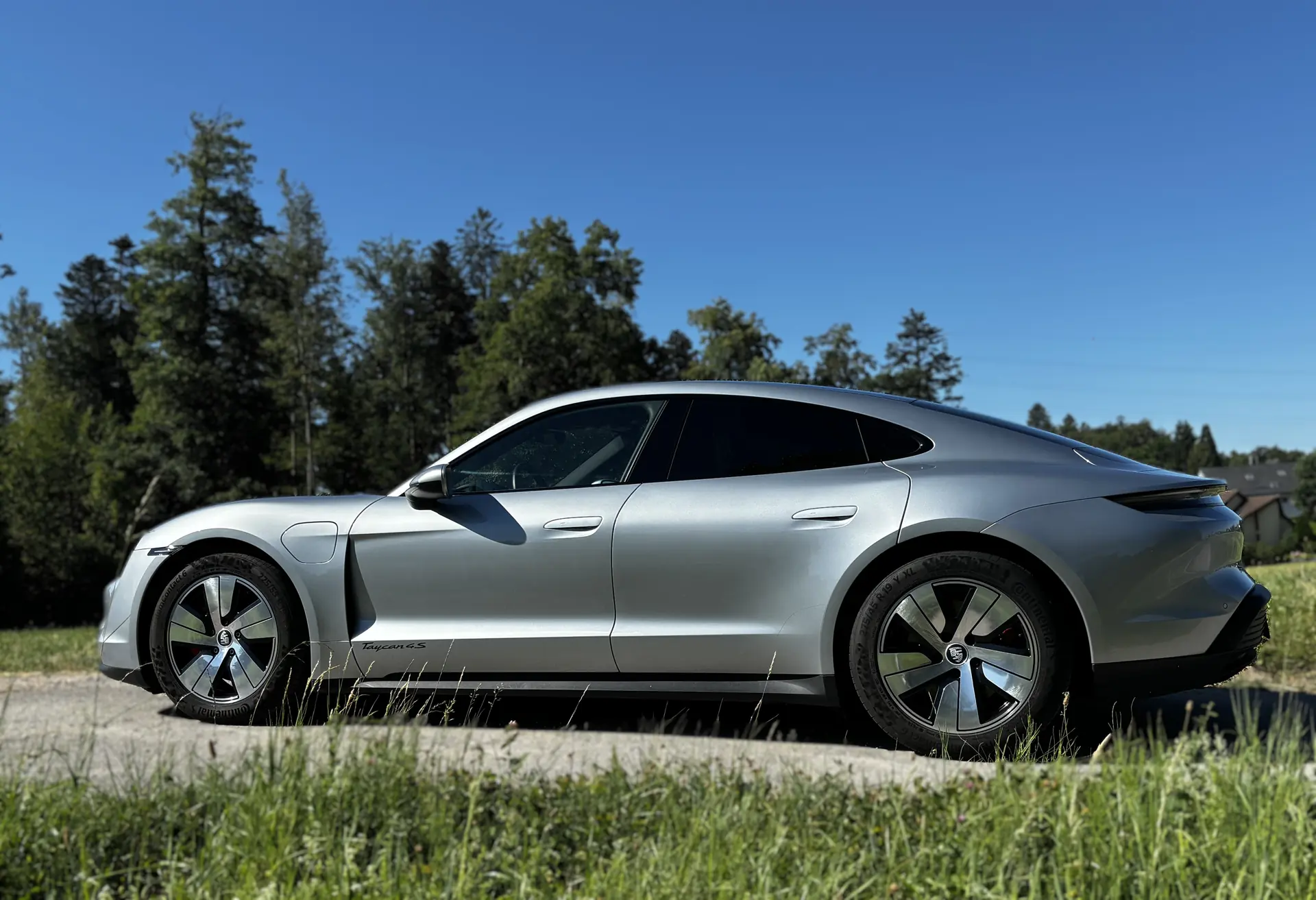 Porsche Taycan 4S — Berline électrique sportive, 59'000 km seulement