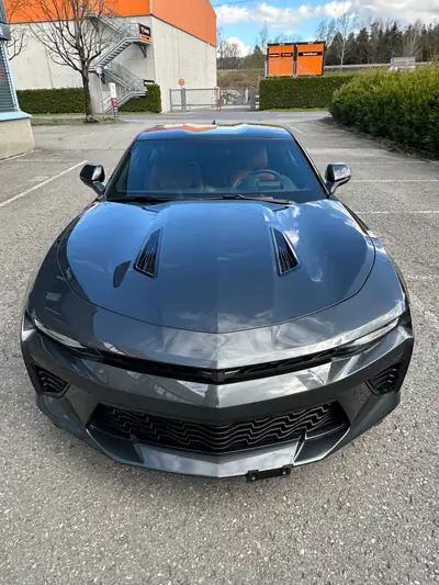 Chevrolet Camaro 6.2 Coupé 50th Anniversary — Muscle car légendaire, 453 ch purs — Detail