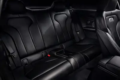 BMW M4 Coupé Black Edition — 431 ch, Toit Carbone, Véhicule de Passionné — Thumbnail 13