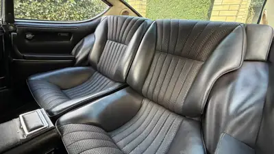 Fiat Dino Coupé 2000 — Légendaire italienne de 1968, 56'000 km seulement — Miniature 9
