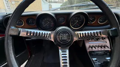 Fiat Dino Coupé 2000 — Légendaire italienne de 1968, 56'000 km seulement — Miniature 10