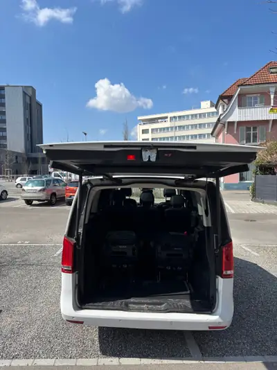 Mercedes-Benz V 250 d Swiss Edition — Monospace premium 4Matic, toit panoramique électrique — Innenraum