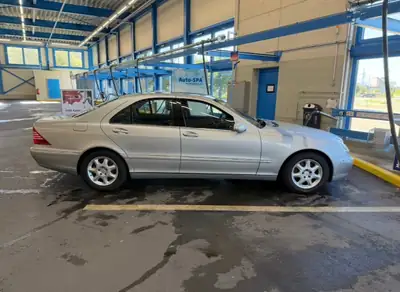 Mercedes-Benz S 350 4Matic — Berline de prestige, état collection, entretien Mercedes intégral — détail