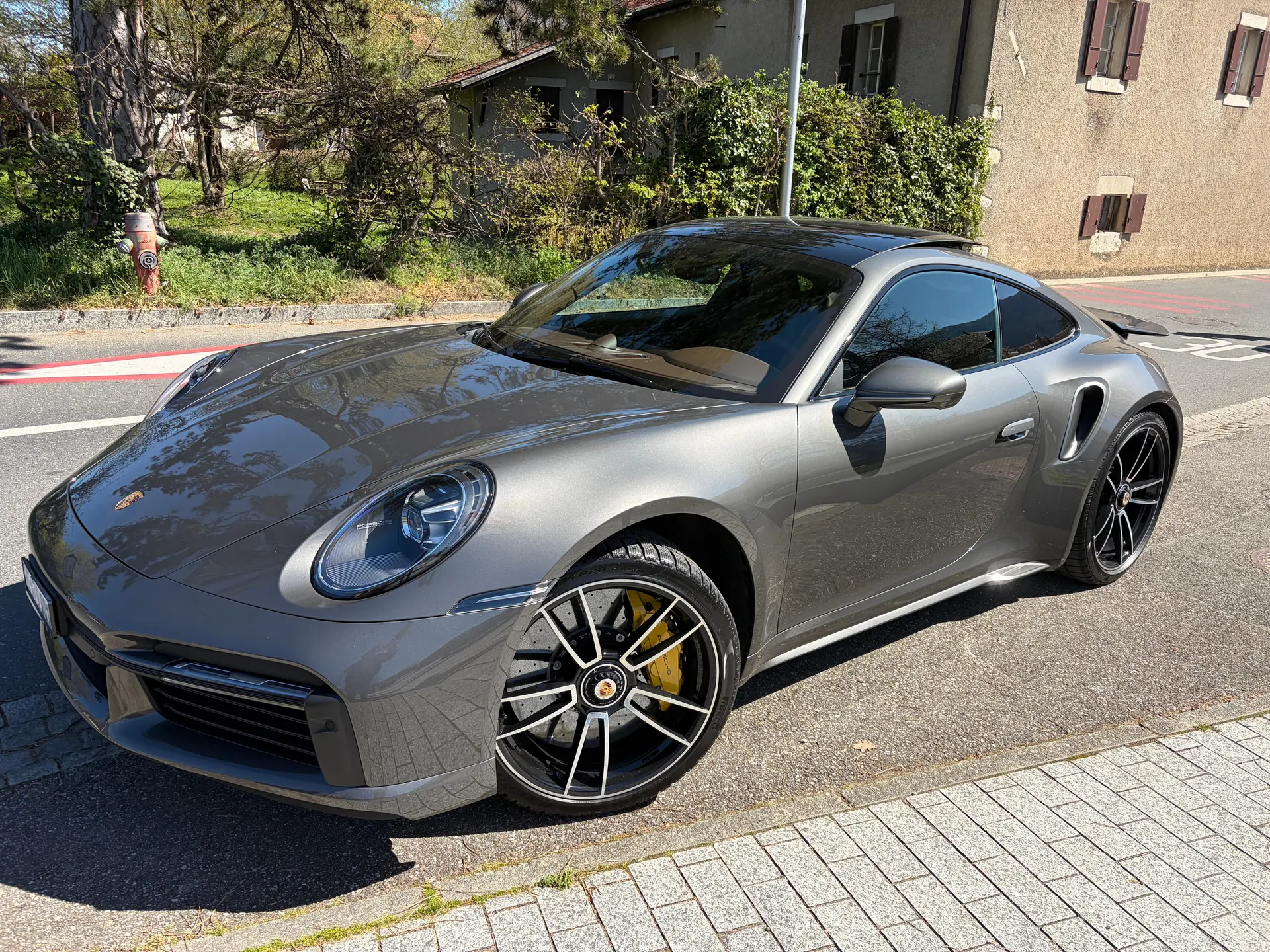 Porsche 911 Turbo S PDK — 650 ch, 8'000 km, Garantie Approved 2028