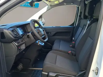 Citroën Jumpy Kaw. M 2.2 BlueHDi 150 — Utilitaire fiable, moteur efficient et spacieux — detail