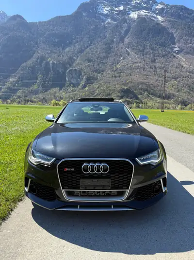 Audi RS6 Avant 4.0 TFSI V8 — Berline sportive légendaire, 560 ch, sans accident — vista posteriore