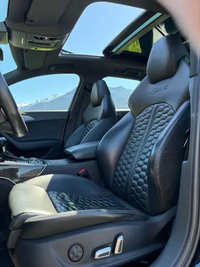 Audi RS6 Avant 4.0 TFSI V8 — Berline sportive légendaire, 560 ch, sans accident — Miniatura 11