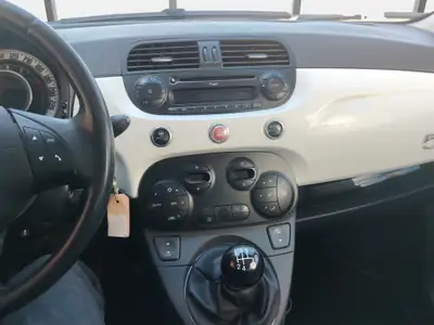 Fiat 500 1.2 Lounge — L'icône urbaine revisitée, entretien impeccable — Miniatura 11