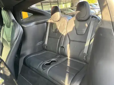 Tesla Model X 90 D — SUV électrique haute performance, 252'000 km — Thumbnail 7
