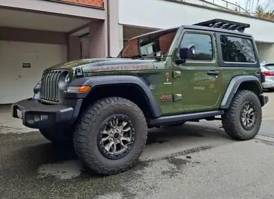 Jeep Wrangler 2.0 Rubicon Automatic — SUV légendaire, 35'000 km seulement — côté