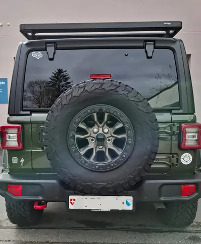 Jeep Wrangler 2.0 Rubicon Automatic — SUV légendaire, 35'000 km seulement — tableau de bord