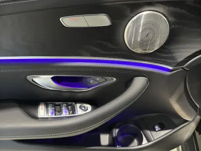 Mercedes-Benz E 450 AMG Line 4Matic — Berline premium 367 ch, état neuf, 27 500 km — Miniatura 10