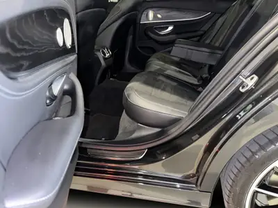 Mercedes-Benz E 450 AMG Line 4Matic — Berline premium 367 ch, état neuf, 27 500 km — Miniatura 19