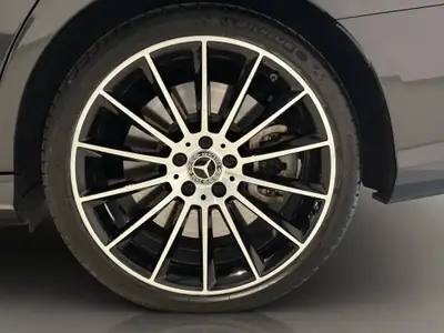 Mercedes-Benz E 450 AMG Line 4Matic — Berline premium 367 ch, état neuf, 27 500 km — Miniatura 20