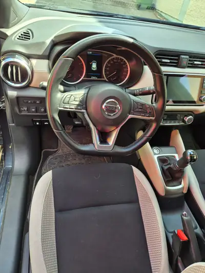 Nissan Micra IG-T Tekna 2021 — Citadine dynamique, faible kilométrage et équipée — Miniatura 8