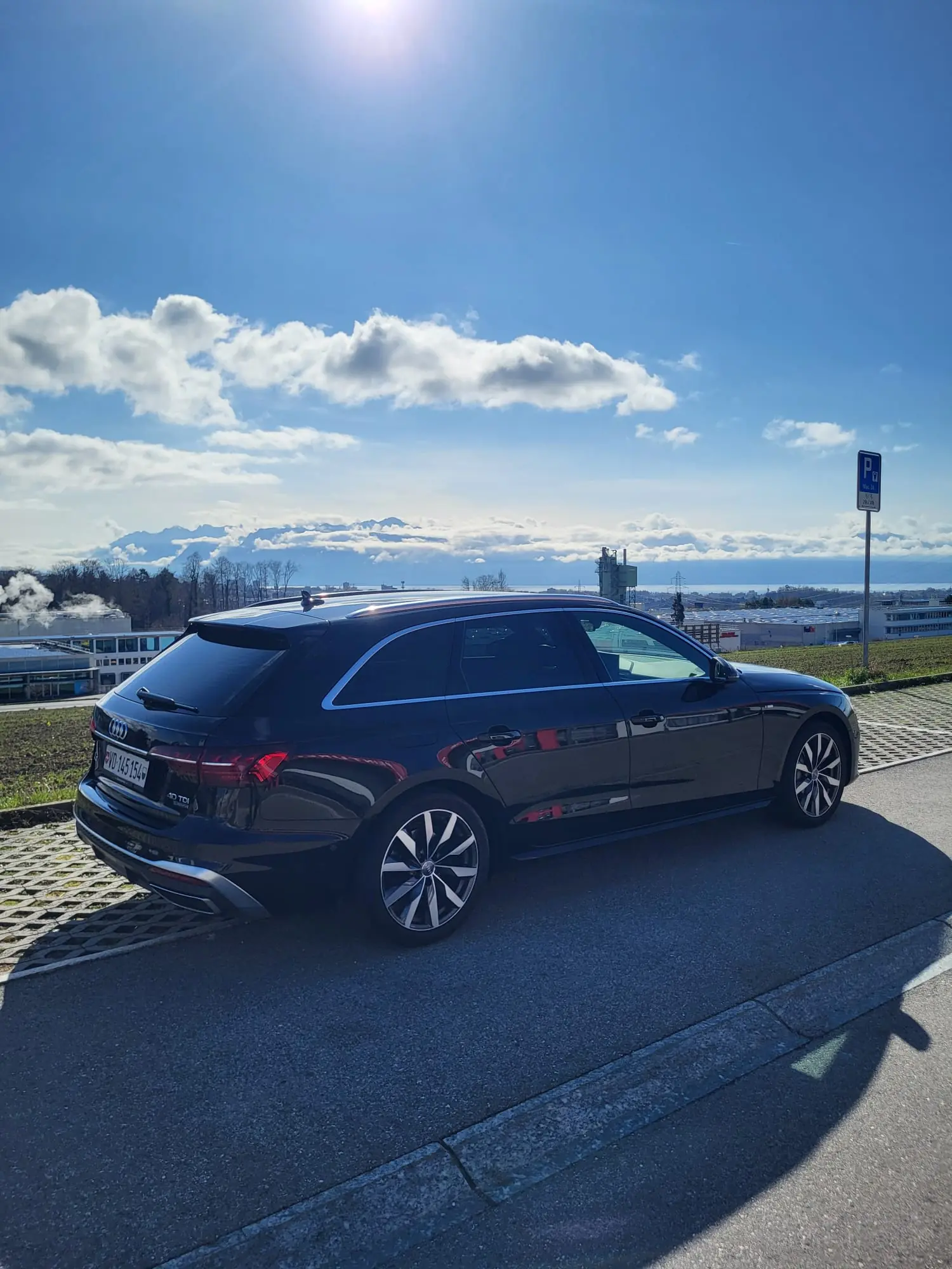Audi A4 2019 occasion Villars-Ste-Croix — 3