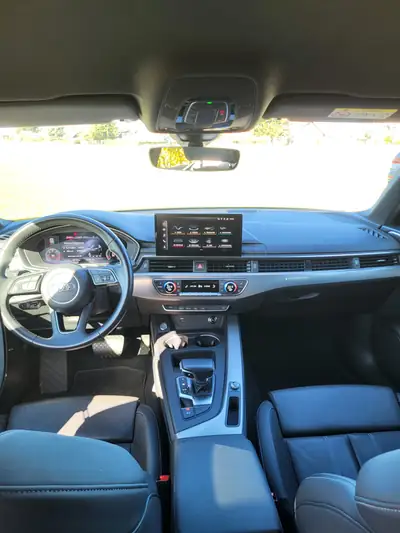 Audi A4 Avant 40 TDI S line — Break diesel puissant, quattro intégral, parfaitement entretenu — détail