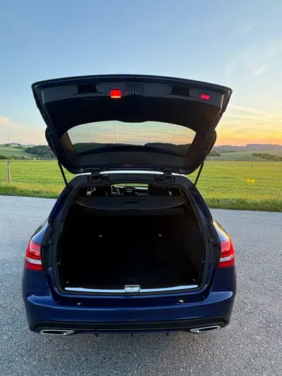 Mercedes-Benz C 250 BlueTEC AMG Line 4Matic — Diesel efficace, toit panoramique, 195'000 km — Miniatur 7
