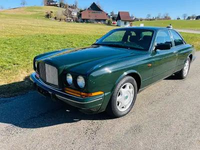 Bentley Continental R Coupé 1992 — Chef-d'œuvre britannique, 71 000 km, statut véhicule de collection — vista esterna