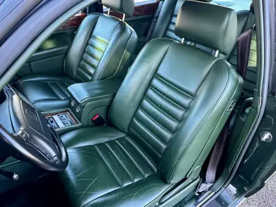 Bentley Continental R Coupé 1992 — Chef-d'œuvre britannique, 71 000 km, statut véhicule de collection — Miniatura 8