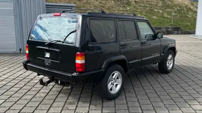 Jeep Cherokee 4.0 Limited Freedom — SUV robuste, moteur 185 ch, transmission automatique — interni