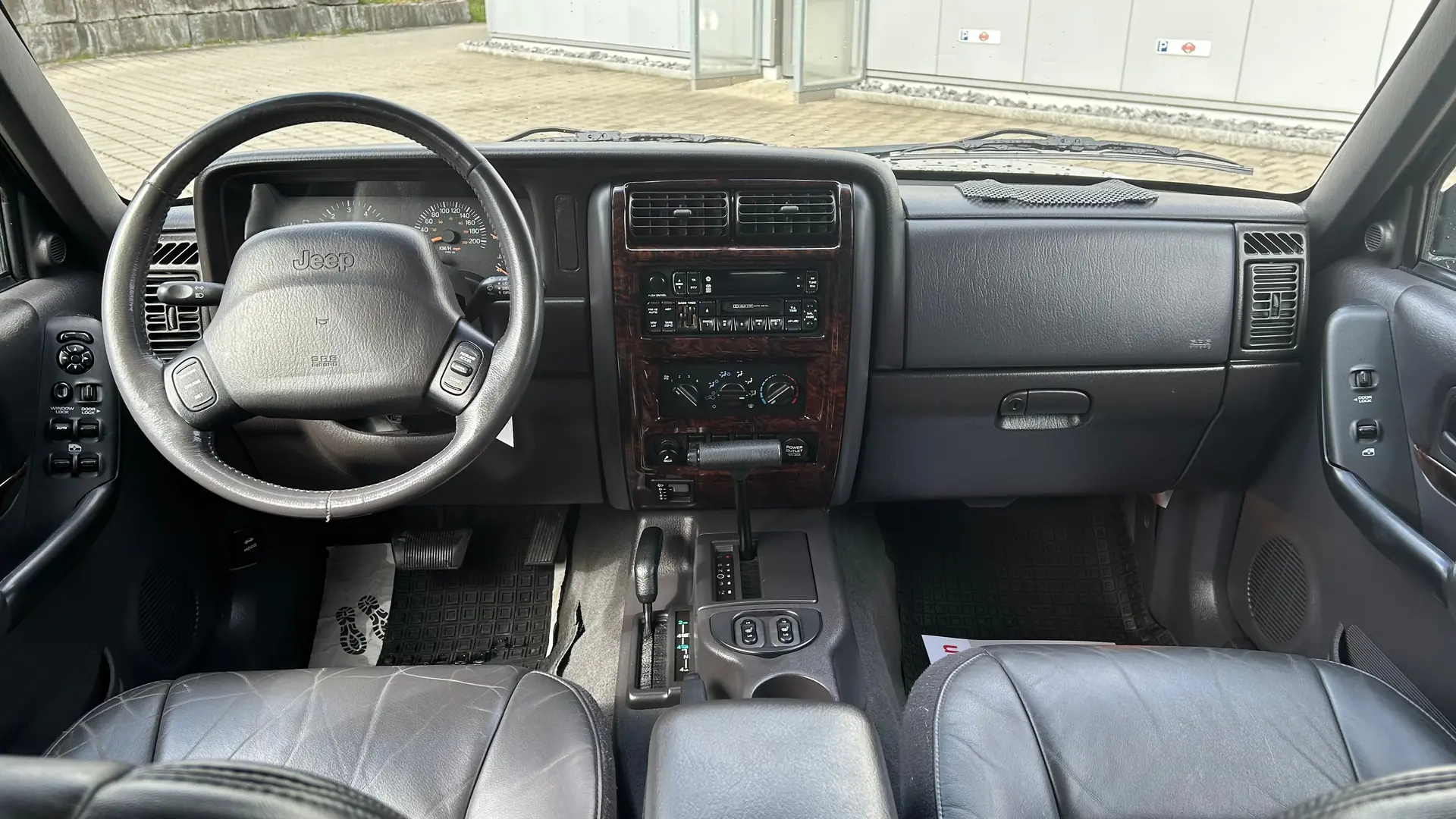 Jeep Cherokee 2002 occasion Weite — 5