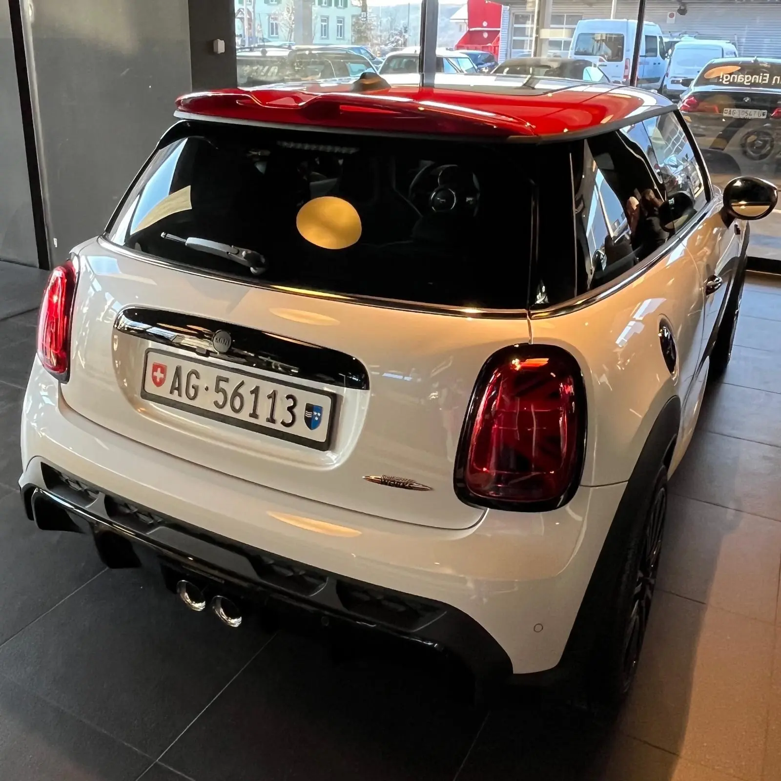 MINI Cooper John Cooper Works Steptronic 2024 — Sportivité et efficacité énergétique