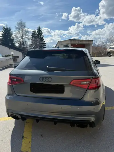 Audi RS3 2.5 TSI Quattro — Berline sportive 367 ch, sans FAP, kilométrage maîtrisé — fianco